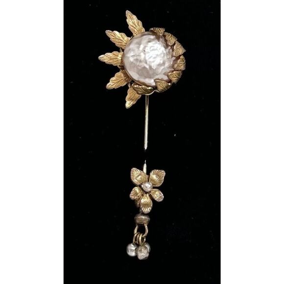 Miriam Haskell Jewelry - Vintage Miriam Haskell Signed Gold Tone Glass Pearl Sunflower Hat Stick Pin